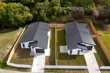 24 & 26 Colorado Road, Totara Park