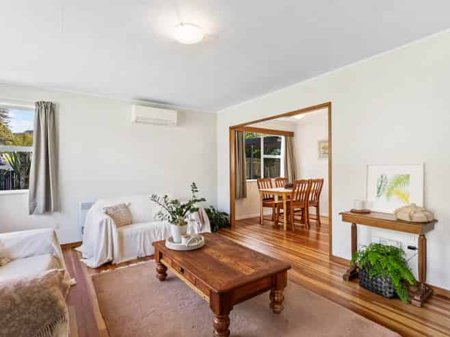 18 Paewai Road, Glen Eden