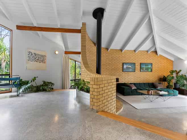 7 Happeace Lane, Titirangi