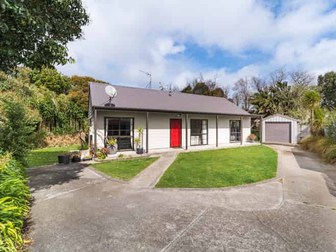 16A Wood Street, Takaro