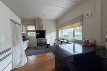106 Archers Road, Glenfield
