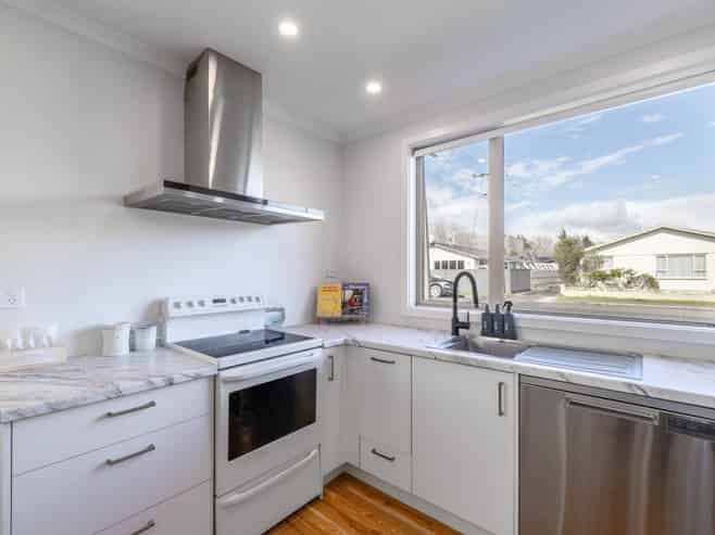 16 Cargill Street, Waikiwi