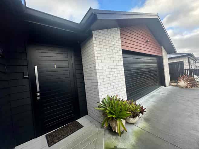 7 Tauwehe Lane, Poike