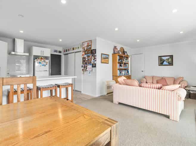 23 Mallard Street, Albert Town