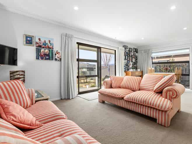 23 Mallard Street, Albert Town