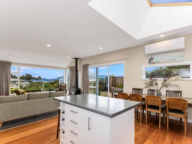 33A Nevay Road, Miramar