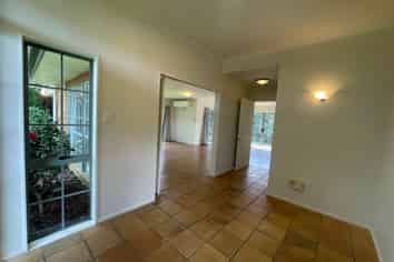 2 Darimouth Place, Albany