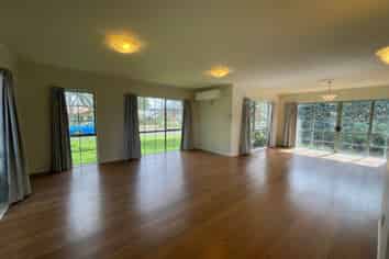 2 Darimouth Place, Albany