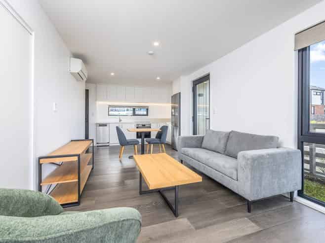 1 Te Puketoka Lane, Mangere