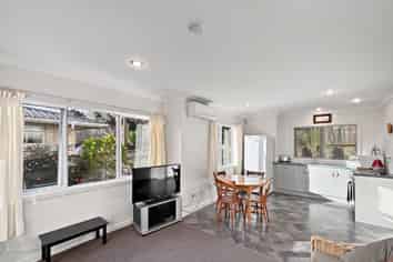 74 Stout Street, Whataupoko