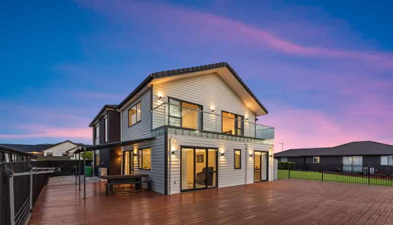 16 Wheriko Avenue, Glenbrook