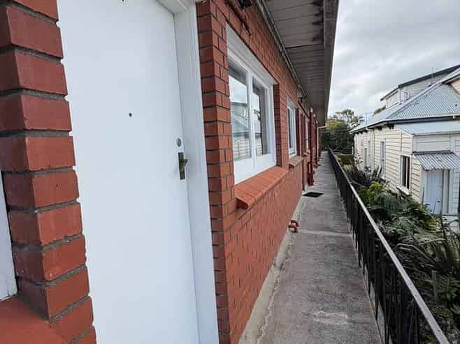 14/56 View Road, Mount Eden