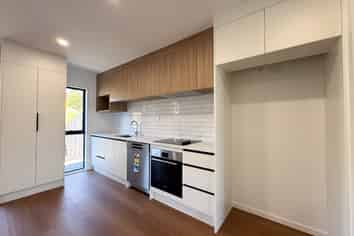 4/36 Roseman Avenue, Mount Roskill