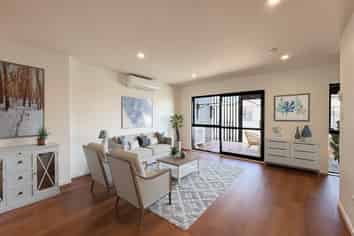 4/36 Roseman Avenue, Mount Roskill