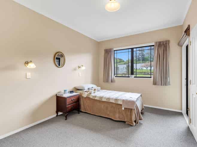 20 Paraekaretu Street, Hunterville