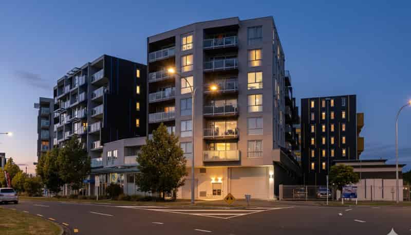 507/25 Don Mckinnon Drive, Albany