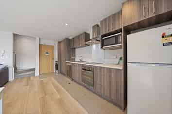 507/25 Don Mckinnon Drive, Albany
