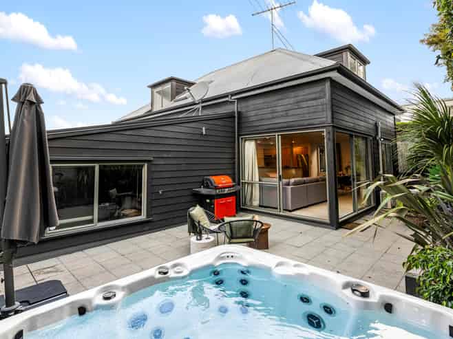 2A  Monterey Street, Glendowie