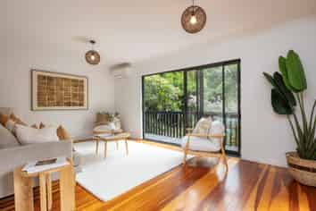 164 Woodlands Park Road, Titirangi