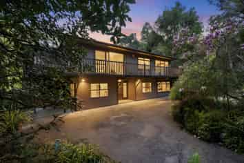 164 Woodlands Park Road, Titirangi