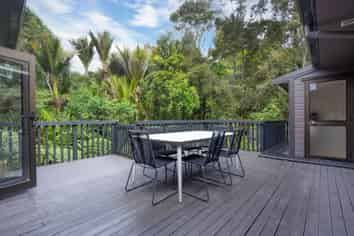 164 Woodlands Park Road, Titirangi