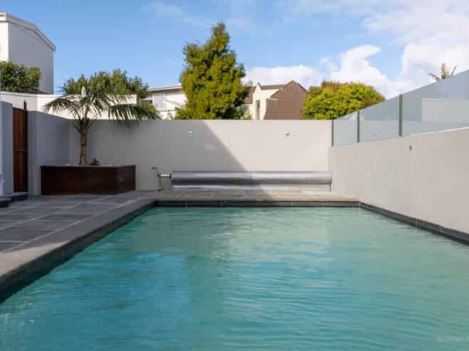 25A Bay Road, Saint Heliers