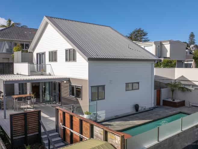 25A Bay Road, Saint Heliers