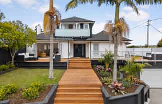 31 Long Drive, St Heliers