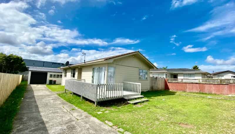 76 Boundary Road, Clover Park