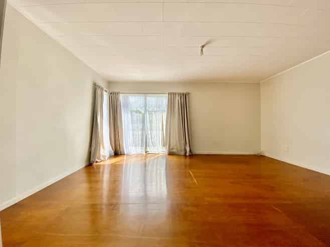 76 Boundary Road, Clover Park