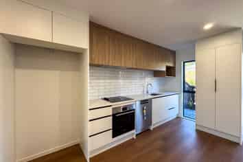3/36 Roseman Avenue, Mount Roskill