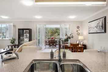 84 Eaves Bush Parade, Orewa