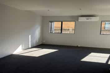 4/42 Holly Street, Avondale
