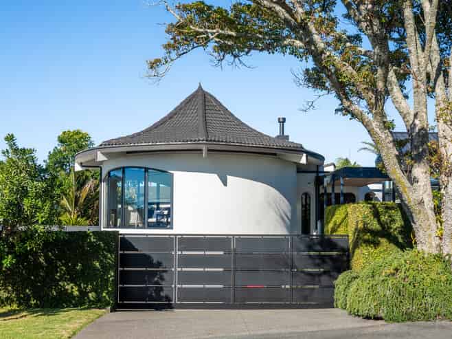 1 Tiri Road, Takapuna