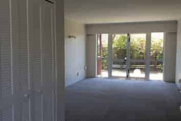 2/17A Carnot Street, Glenholme