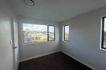 5/22 Kaikoura Street, Henderson
