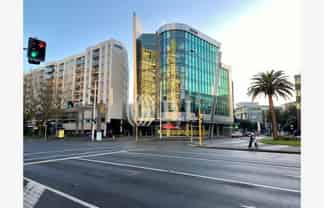Prime Retail Space at AECOM House