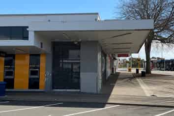 Corner Retail Space - Glen Innes