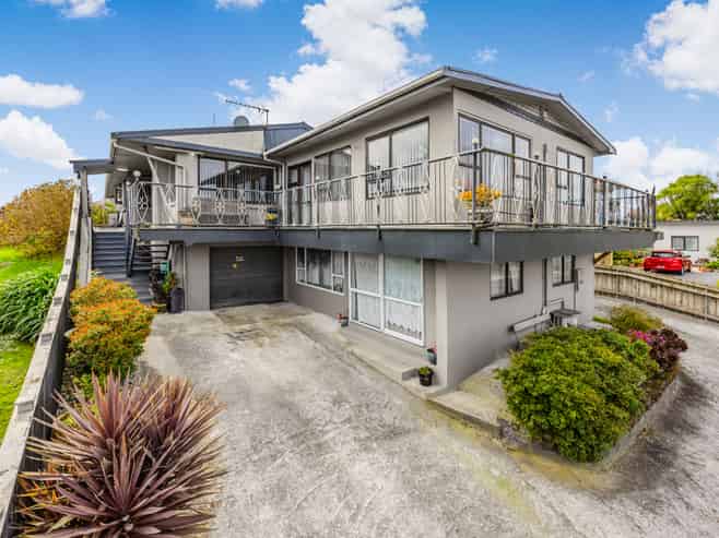 50 Hillside Road, Mount Wellington