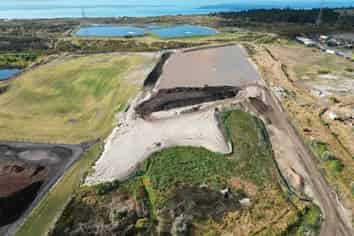 INDUSTRIAL YARD OPTIONS FROM 4,000M² TO 20,000M²
