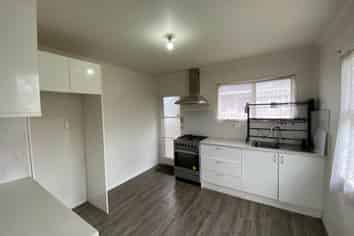 4/72A Victoria Road, Papatoetoe