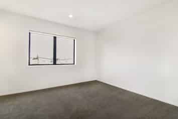33/137 Hall Avenue, Favona