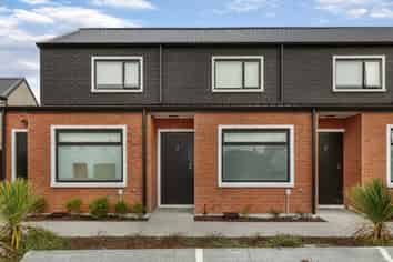 33/137 Hall Avenue, Favona