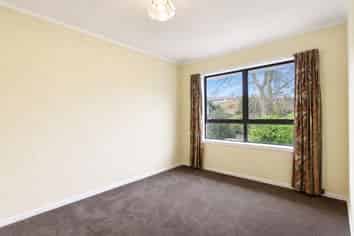 12A Lorraine Place, Glenview