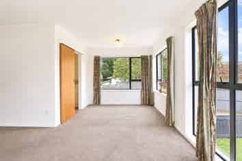 12A Lorraine Place, Glenview