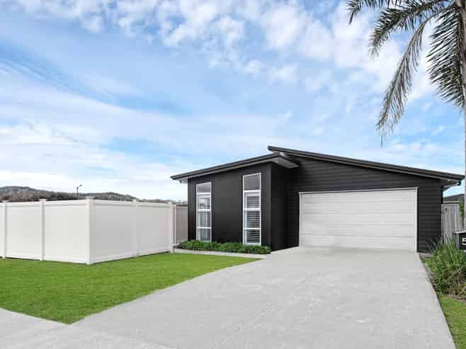 5 Hooton Drive, Huapai