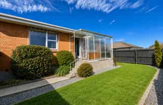 90 Roberta Drive, Somerfield