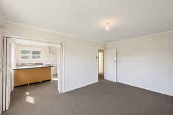 90 Roberta Drive, Somerfield
