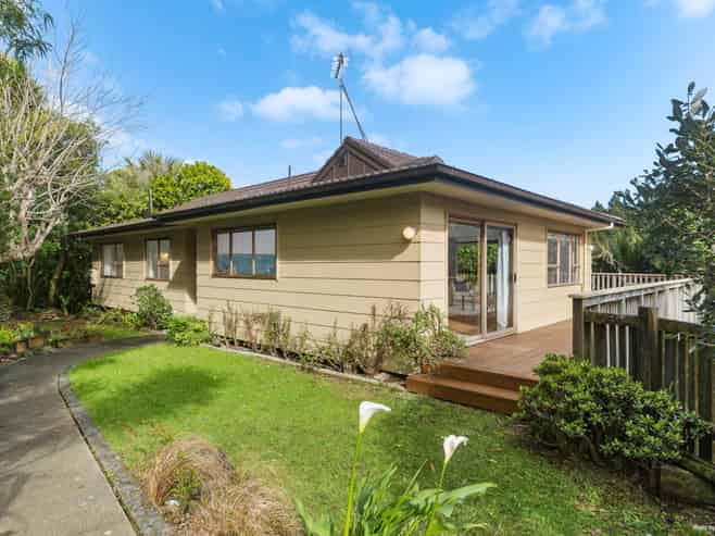 42 Coroglen Avenue, Birkenhead