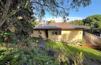 42 Coroglen Avenue, Birkenhead